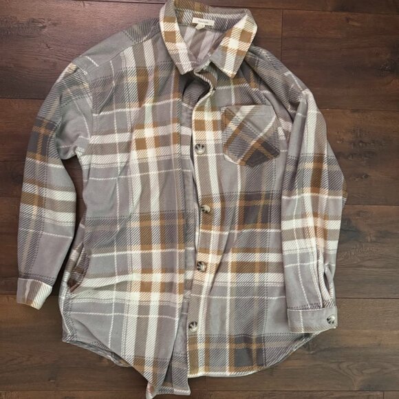 Gray Plaid Fleece Shacket - Picture 2 of 5